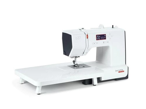 Bernette B37 Sewing Machine