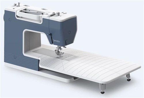 Bernette b05 Academy Sewing Machine