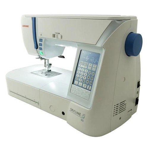 Janome Skyline S5 Machine