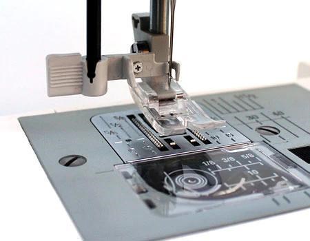 Janome HD5000 Machine