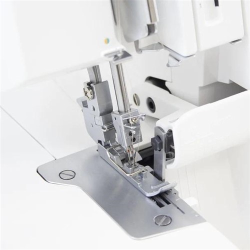 JUKI MO-104D Overlock Serger Machine