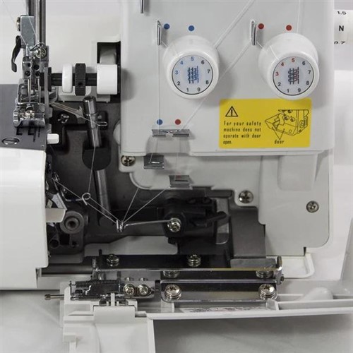 JUKI MO-654DE Overlock Serger Machine