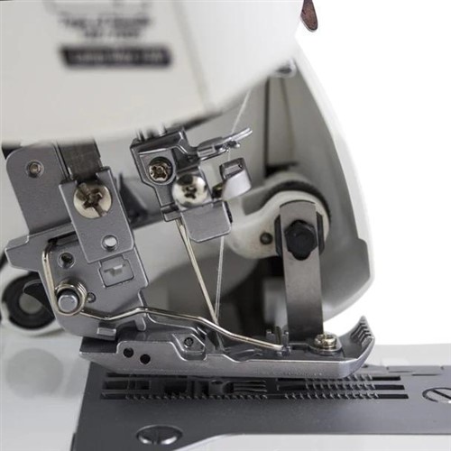 JUKI MO-735 Overlock Machine