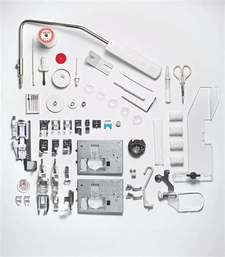 Elna eXpressive 920 Sewing Machine