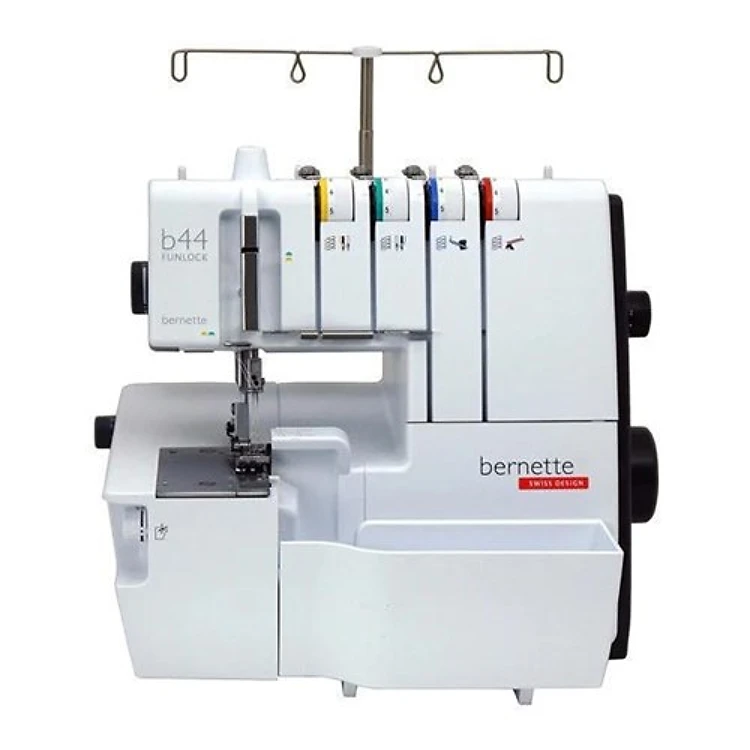 Bernette b44 FunLock Serger
