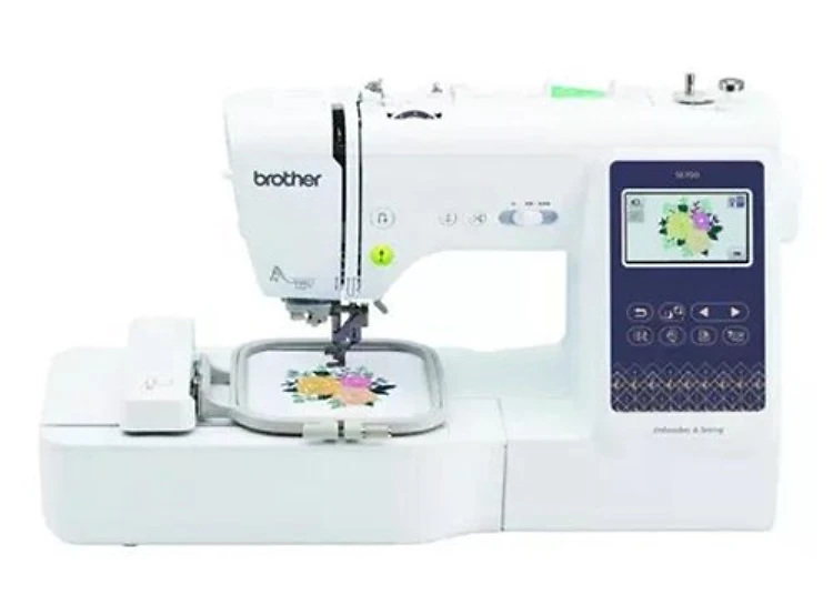 Brother SE700 Sewing and Embroidery Machine 4x4