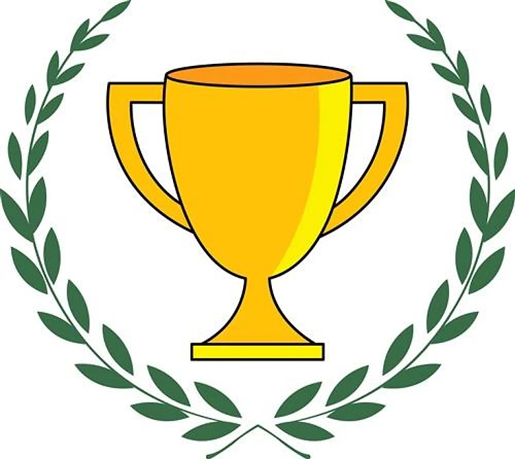 TROPHY CUP WREATH