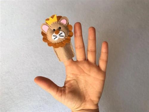 Lion Finger Puppet PDF Sewing Pattern