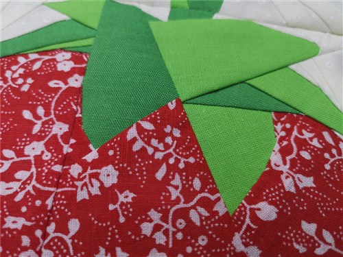 Strawberry  Quilt Block  FPP Pattern