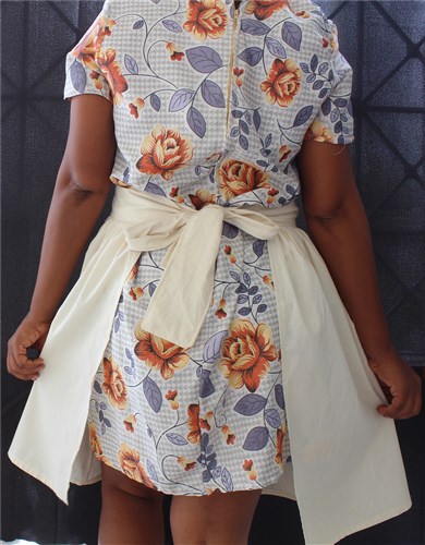 Apron with Pockets Sewing Pattern
