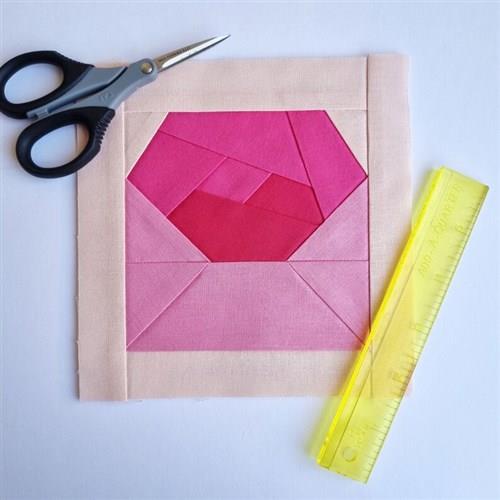 Valentine Foundation Paper Piecing Quilt block FPP Pattern