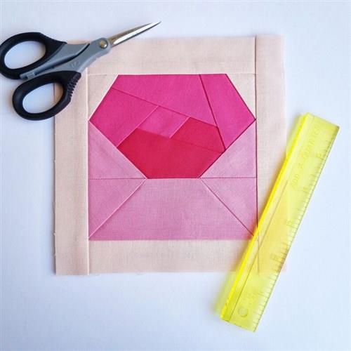 Valentine Foundation Paper Piecing Quilt block FPP Pattern