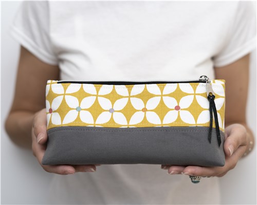 Nora Zipper Pouch,PDF Sewing Pattern & Video Tutorial, Beginner Cosmetic & Toiletry Bag, 3 Sizes