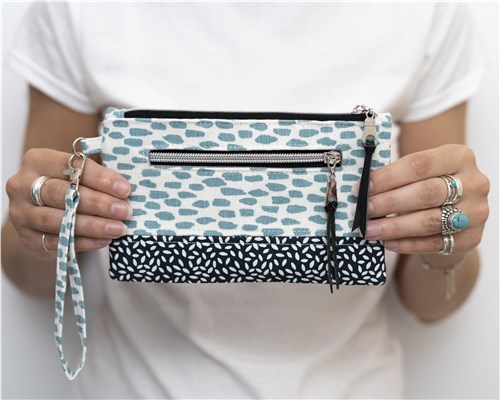 Ria Wristlet Pouch, PDF Sewing Pattern & Video Tutorial, Beginner Zipper Pouch, 2 Sizes