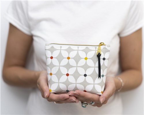 Verity Zipper Pouch, PDF Sewing Pattern & Video Tutorial, Beginner Cosmetic & Toiletry Bag, 3 Sizes