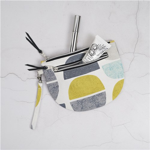 Brooke Wristlet Pouch, PDF Sewing Pattern & Video Tutorial, Beginner Zipped Clutch Bag, 2 Sizes