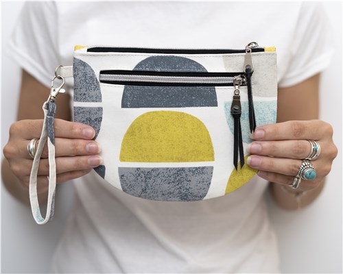 Brooke Wristlet Pouch, PDF Sewing Pattern & Video Tutorial, Beginner Zipped Clutch Bag, 2 Sizes