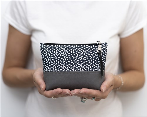 Cecily Zipper Pouch, Sewing Pattern PDF & Video Tutorial, Beginner Cosmetic & Makeup Bag, 3 Sizes