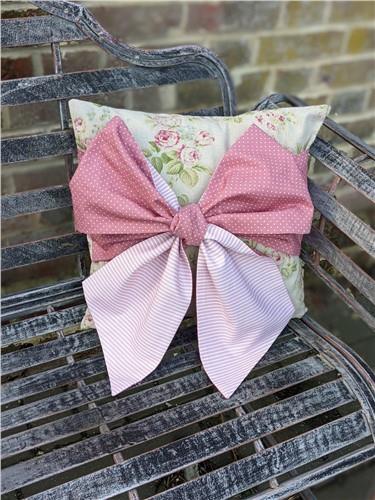 Bow Cushion Sewing PDF Pattern