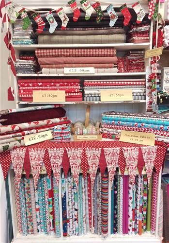 Christmas Mantle Runner Sewing PDF Pattern