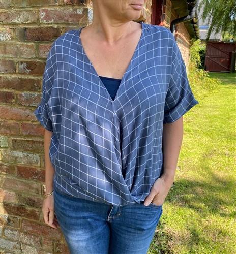 Evie Top - UK sizes 10-28 Clothing PDF Patterns