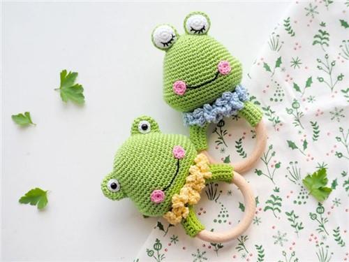 Crochet Frog rattleteether PDF Sewing Pattern Crochet Frog rattleteether PDF Sewing Pattern