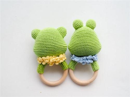 Crochet Frog rattleteether PDF Sewing Pattern