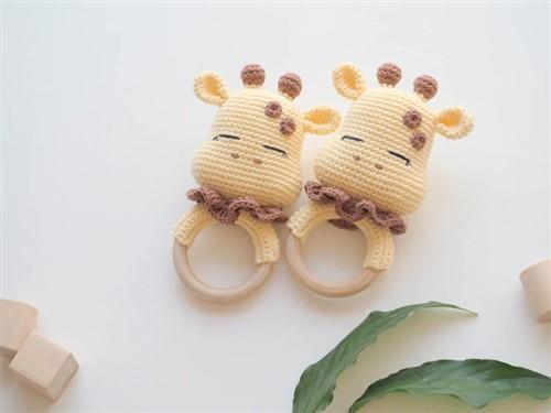 Crochet Giraffe rattleteether PDF Sewing Pattern
