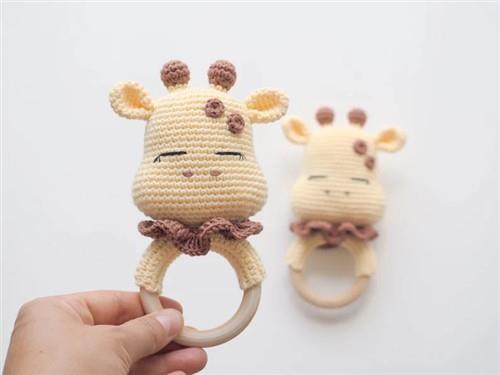 Crochet Giraffe rattleteether PDF Sewing Pattern