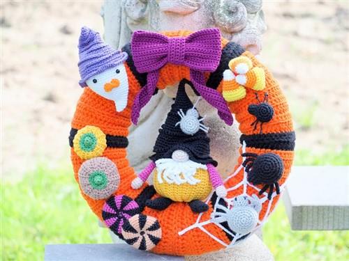 Crochet Halloween Wreath PDF Sewing Pattern