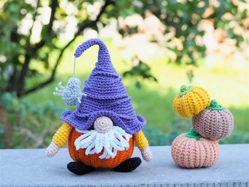 Crochet Halloween Wreath PDF Sewing Pattern