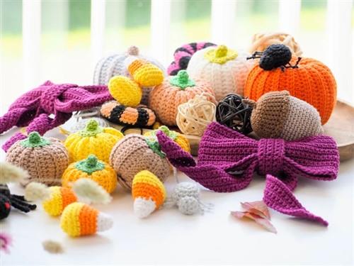 Crochet Halloween Wreath PDF Sewing Pattern