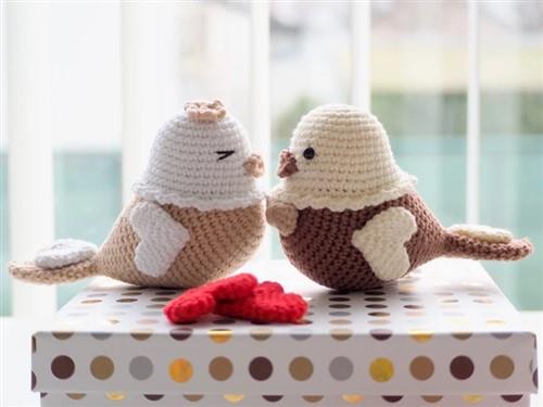 Crochet Valentine Birds PDF Sewing Pattern