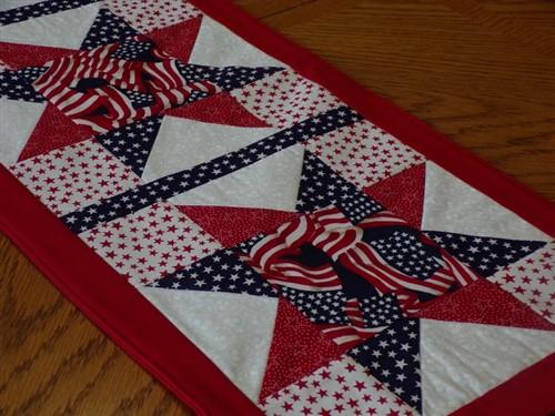 Christmas Star Table Runner PDF Sewing Pattern