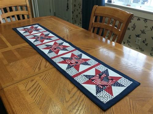 Christmas Star Table Runner PDF Sewing Pattern