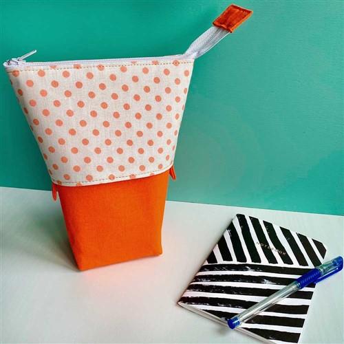 Slide Down Pencil Pouch PDF Sewing Pattern
