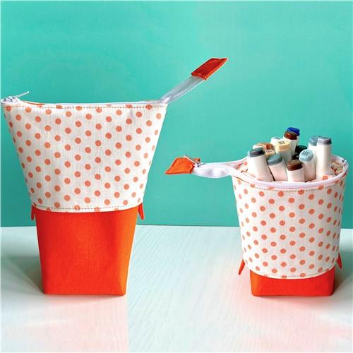 Slide Down Pencil Pouch PDF Sewing Pattern