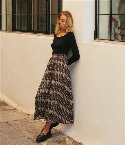 Calia Skirt - Sizes 10-18 Clothing PDF Pattern