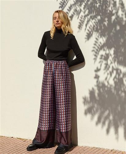 Margi Pants & Shorts- Sizes 10-18 Clothing PDF Pattern