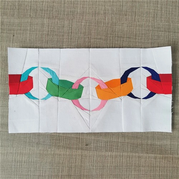 Paper Chain Quilt Block FPP Pattern