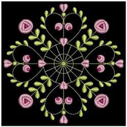 beginner-friendly rose machine embroidery pattern - Quilt Block for decorative pillow covers
