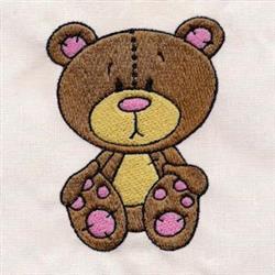Teddy - 4x4 bear cub detailed machine embroidery design for decorative pillow covers
