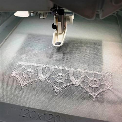 FSL Scalloped Border