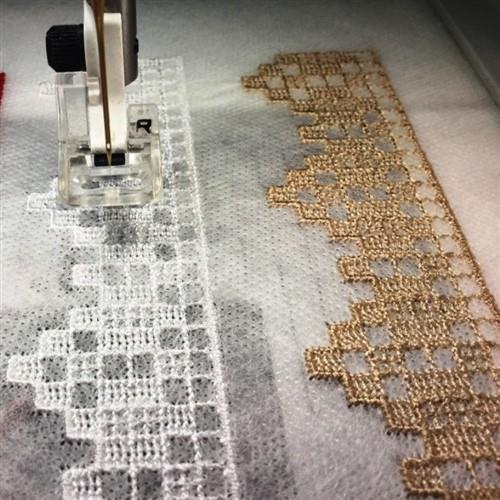 FSL Gingham Border