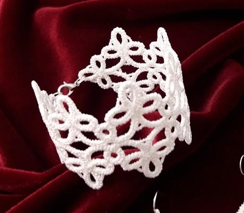 FSL Tatting Bracelet & Earrings