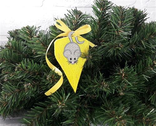 FSL Mouse On Cheese