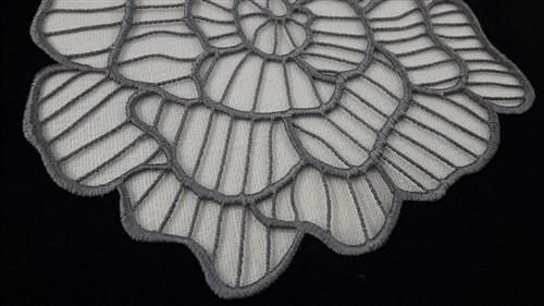 FSL Cutwork Big Rose Richelieu
