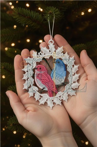 Lovebirds in Wreath