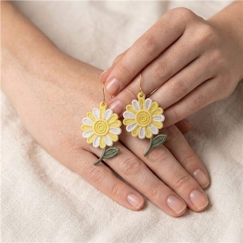 Daisy Floral Earring