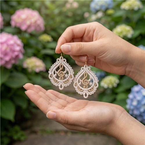 Lace Teardrop Earrings